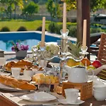 Luxury Luminosa سبليت