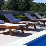 Luxury Luminosa *