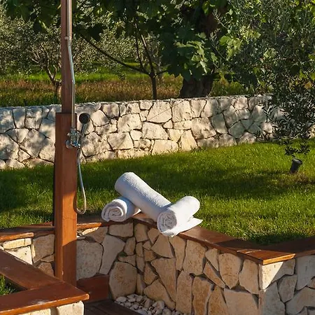 Luxury Luminosa Vila *