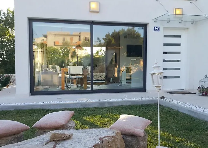 Villa Luxury Luminosa